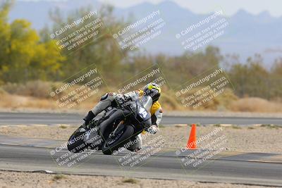 media/Apr-12-2025-Race Pace (Sat) [[9230add55f]]/Vested/1-Turn 2 (10am)/